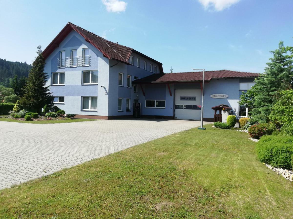 Penzion Kovox Staskov Exteriör bild
