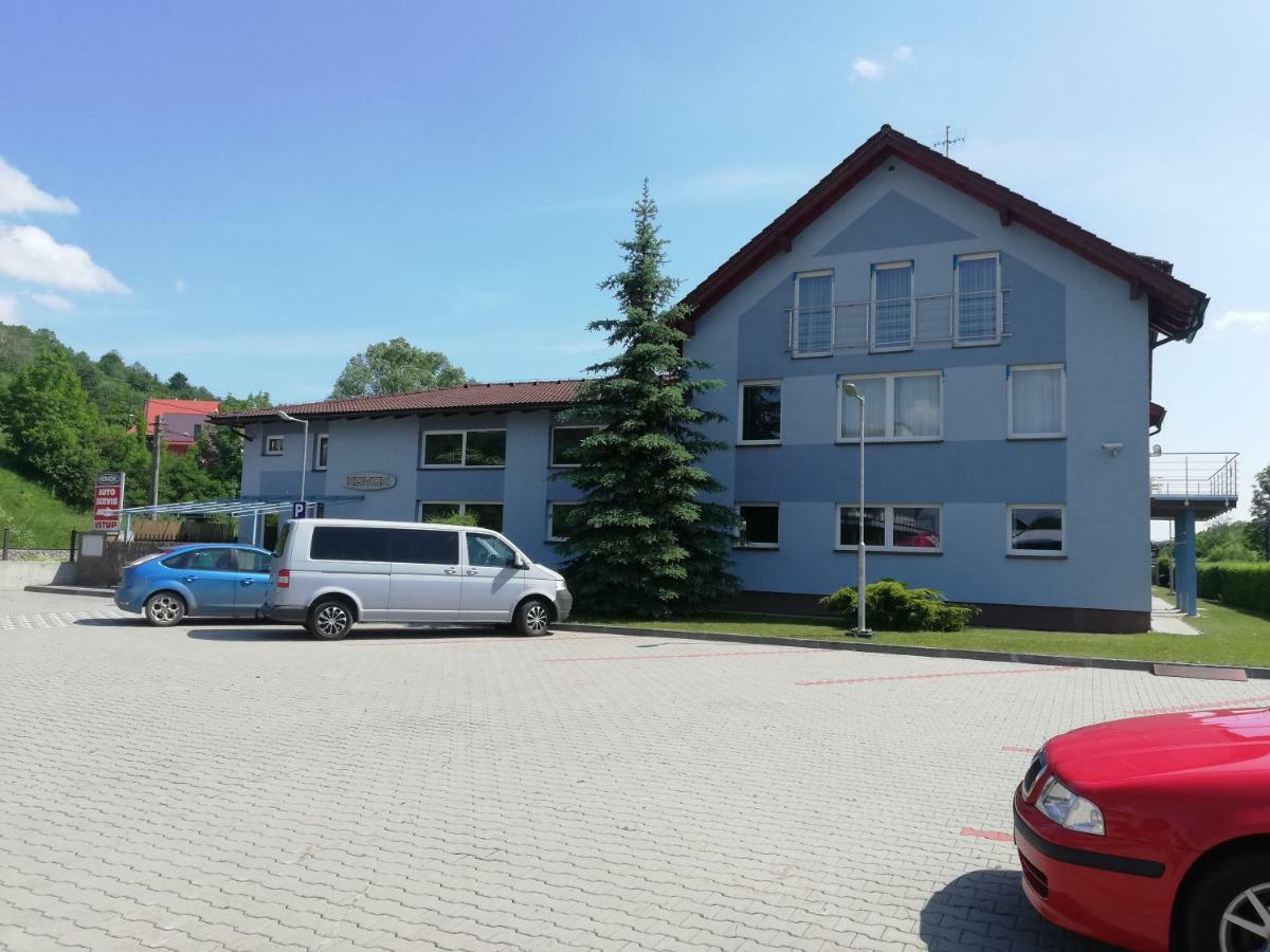 Penzion Kovox Staskov Exteriör bild